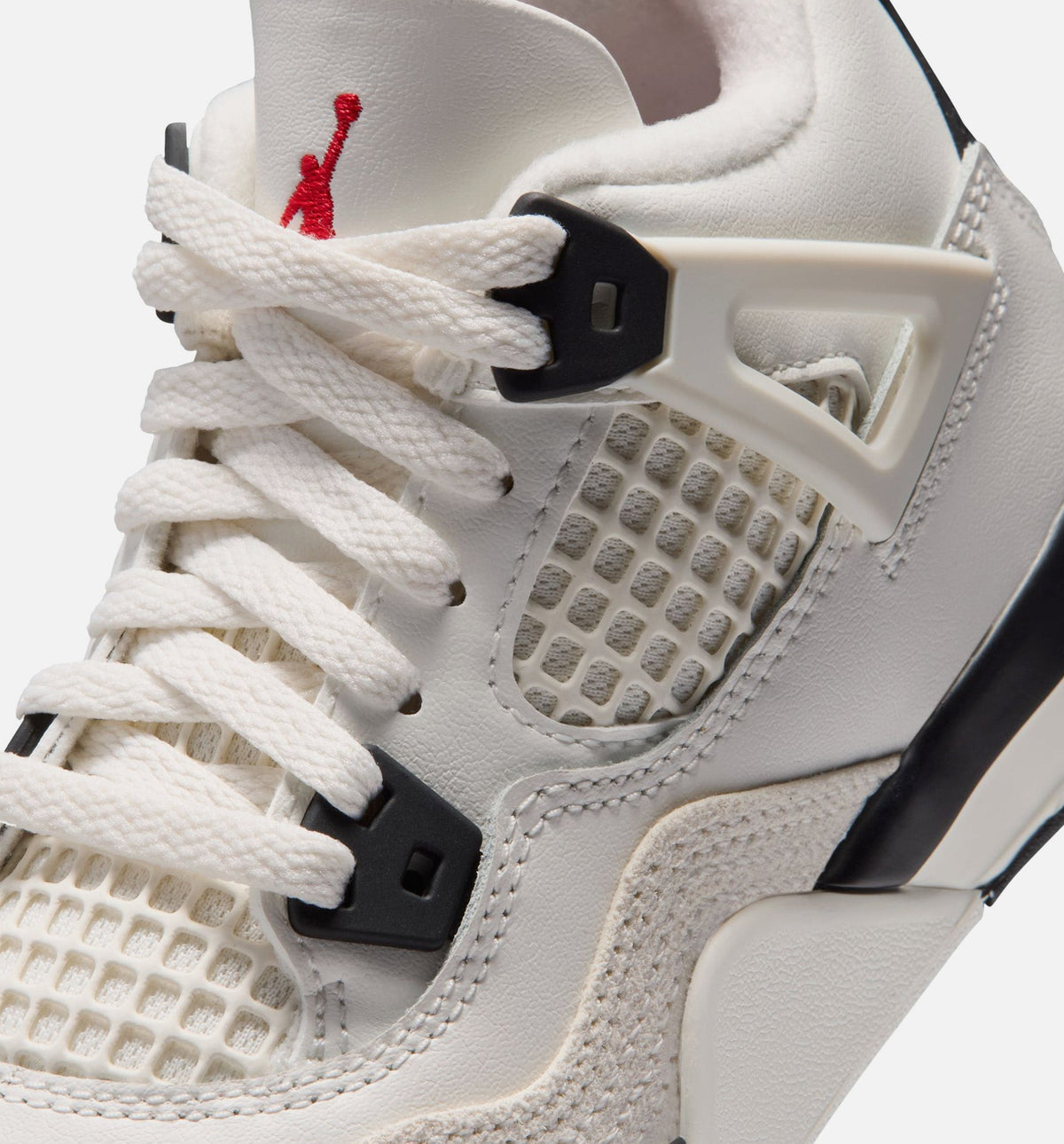 Air Jordan 4 Retro Flight Club | Preschool Lifestyle Shoe | Sail/Black/University Red